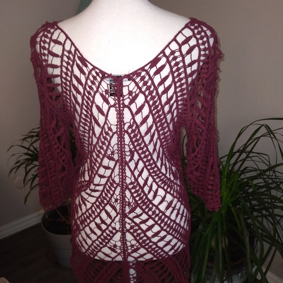 3 for $10 OBOE Crochet cover up - Picture 3 of 3